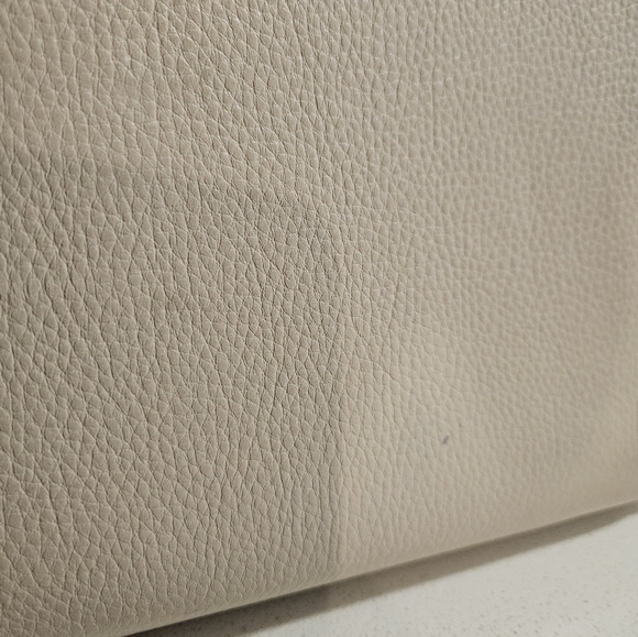 Kate Spade Purse/Hand Bag - Picture 3 of 5